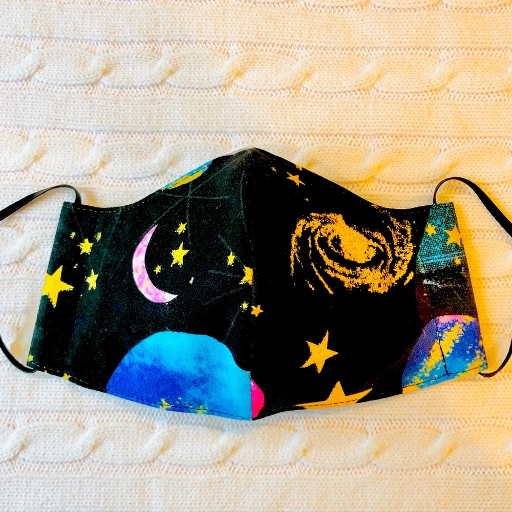 Planet face mask